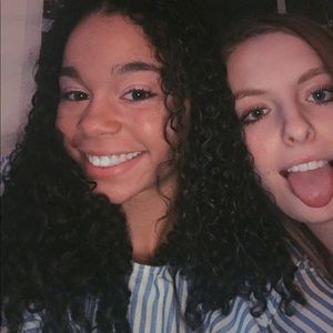 Meet your Posher, Nina-simone